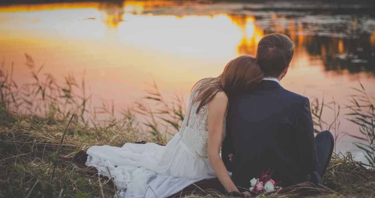 Tarot cards can predict marriage, here's how!