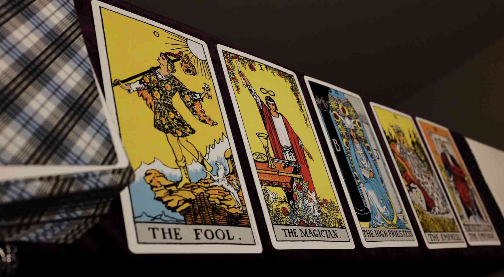 How to Use The Major Arcana Tarot Cards, A Complete Guide