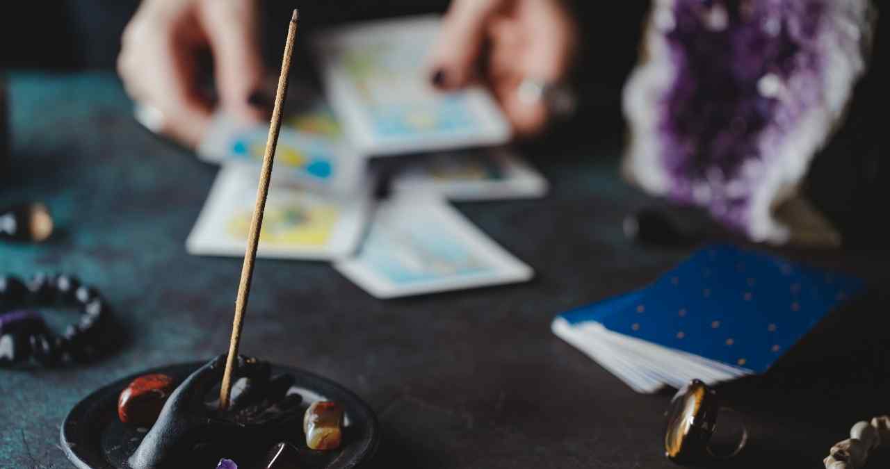 What is more accurate, Astrology or Tarot?