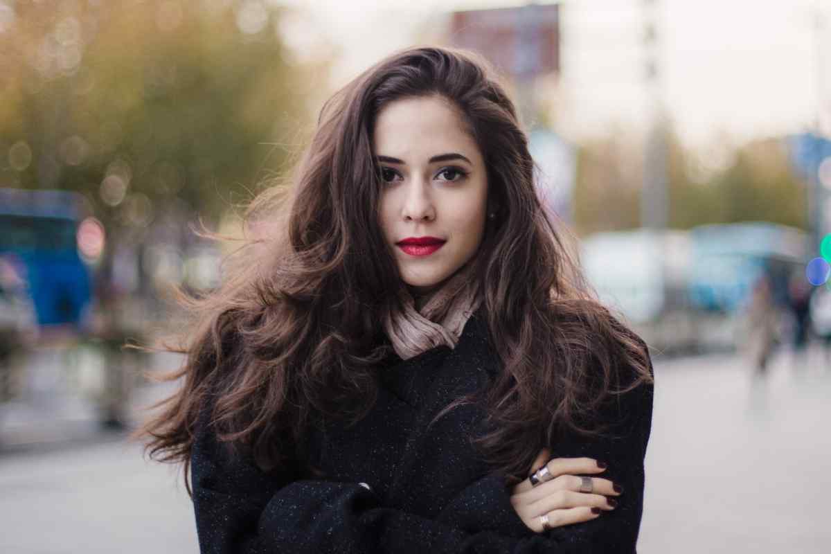 8 Signs That A Cancer Woman Is Falling For You