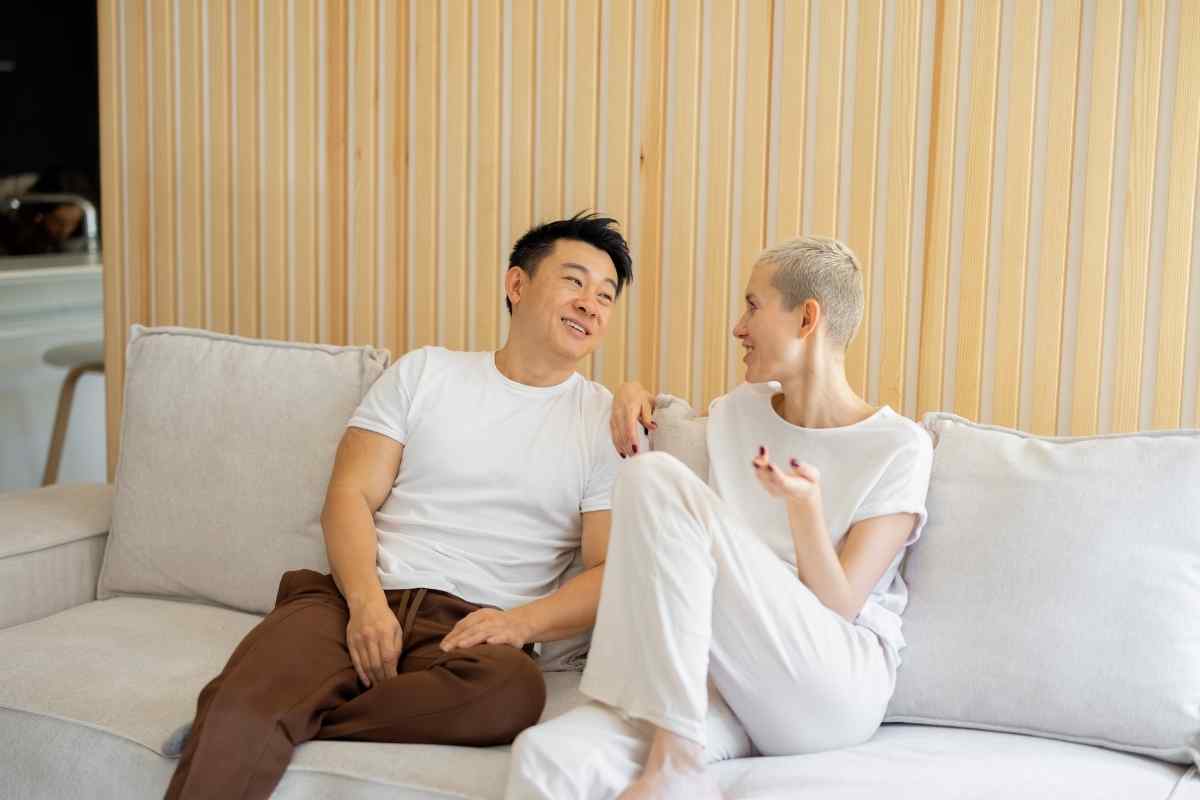 Dating a Cancer Woman? 12 Things You Must Know