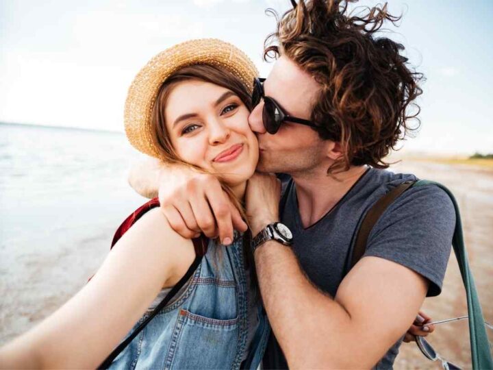 7 Signs A Gemini Man Is In Love
