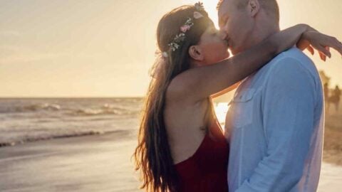 7 Signs A Leo Woman Is In Love