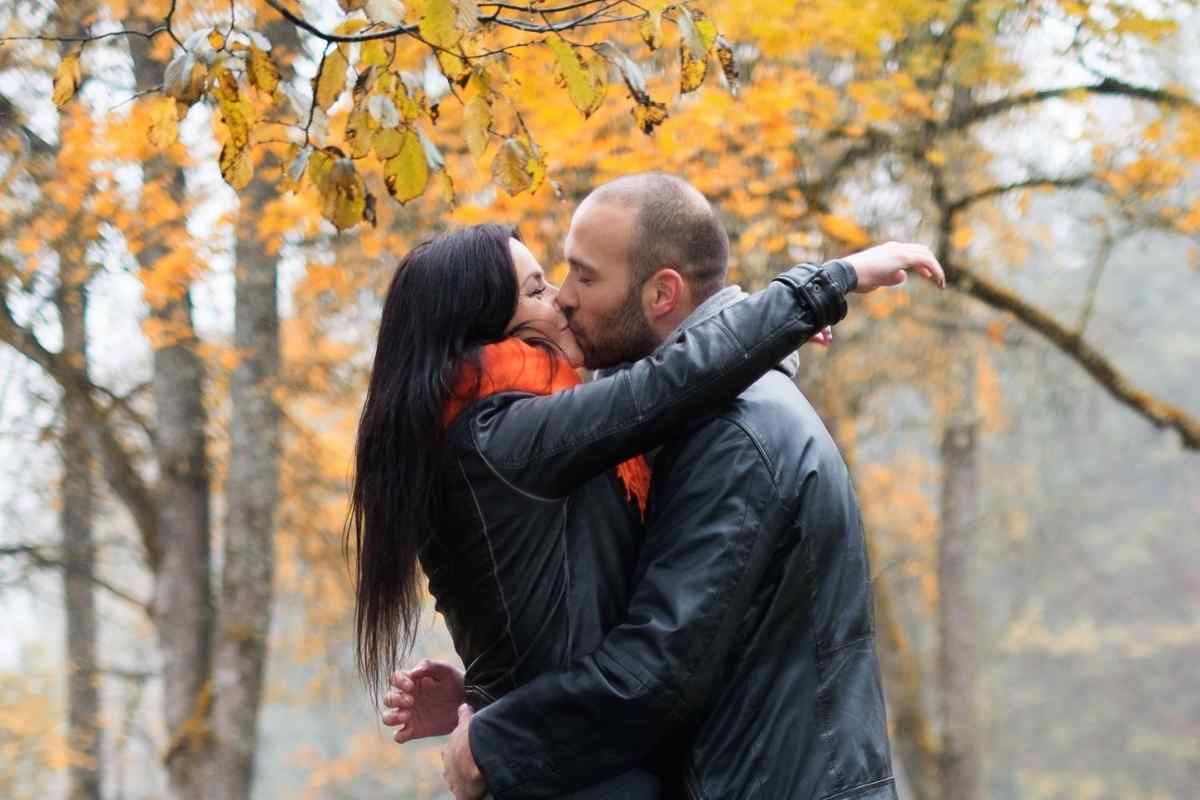 7 Signs A Scorpio Woman Is In Love