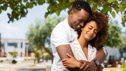 7 Effective Tips To Flirt With A Gemini Woman