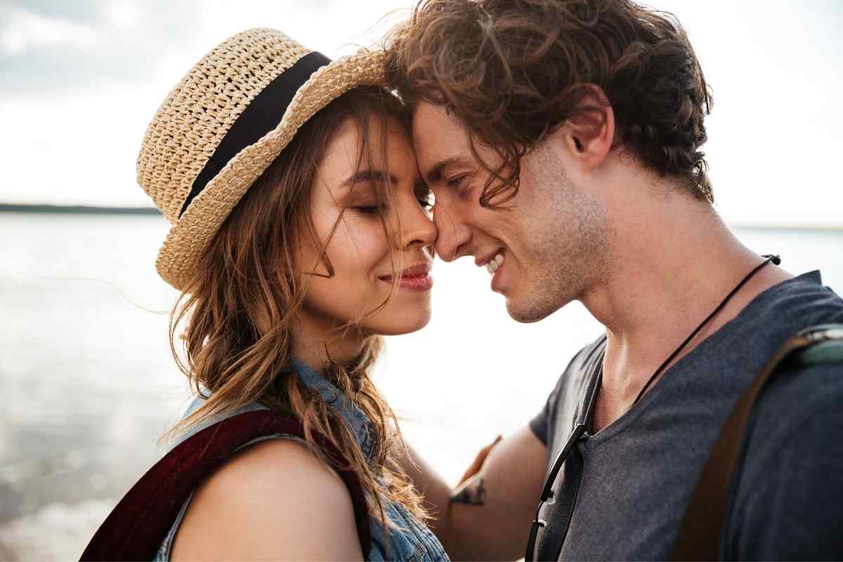 7 Things A Gemini Woman Does When She Likes You
