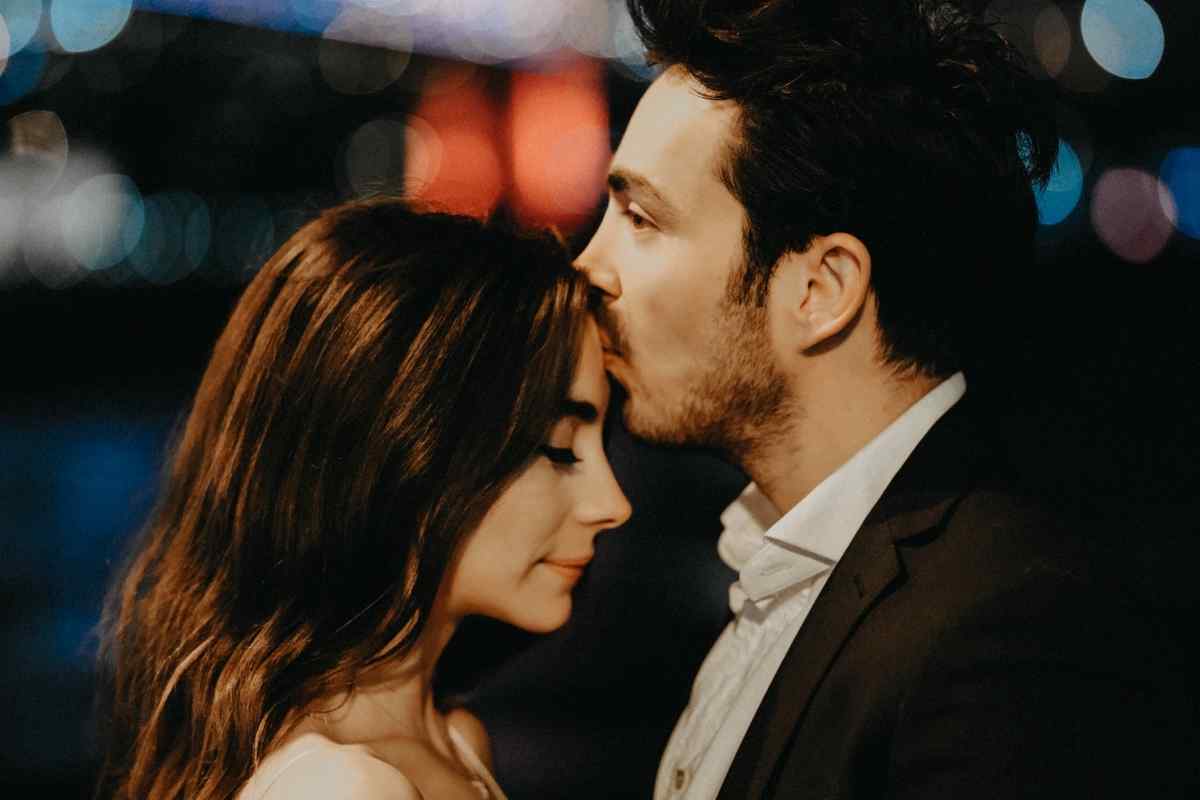 5 Signs A Capricorn Man Is Cheating On You