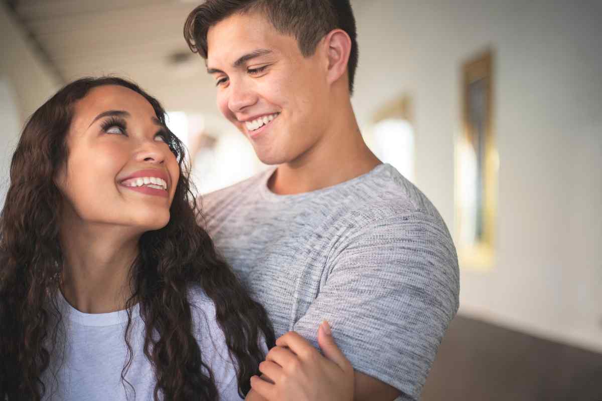 How To Tell If A Gemini Woman Is Lying