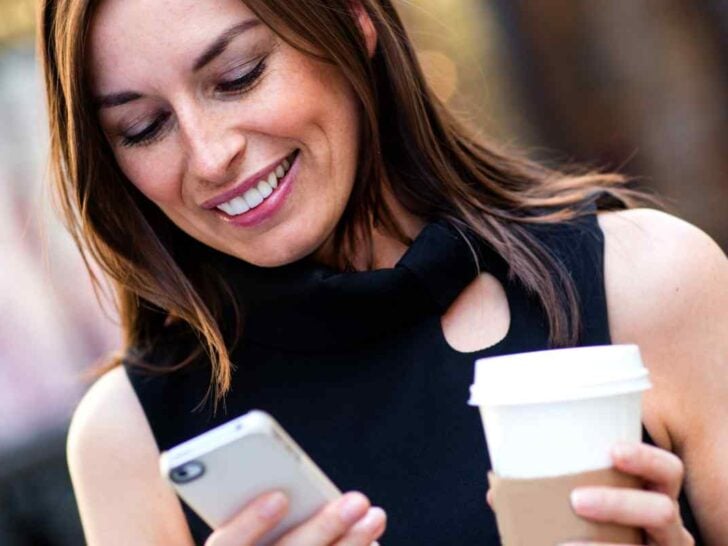 How to Keep a Conversation with a Woman Going Over Text: Tips and Tricks